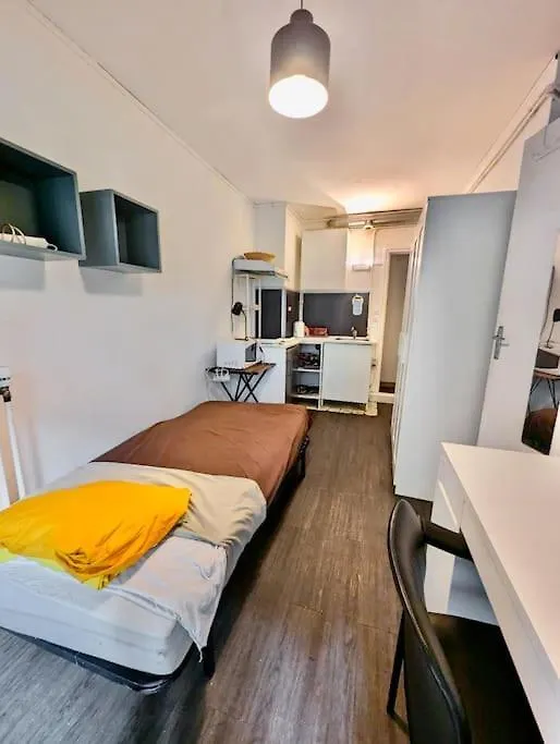 Studio Calme Dans Le Centre Avec Parking Gratuit Grenoble France